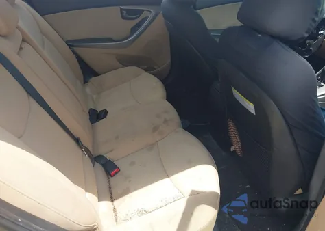 2013 Hyundai Elantra Gls z USA, uszkodzony, nr VIN 5NPDH4AE2DH324667